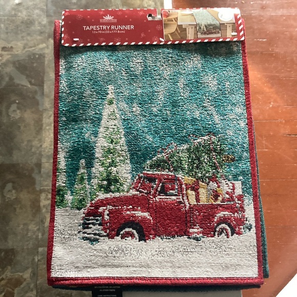 NWT Beautiful Holiday Red Farm Truck Christmas Tapestry Table Runner 70x13 - Picture 1 of 17